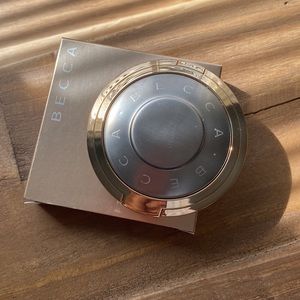 Limited edition Becca shimmering skin perfector pressed—Moonstone